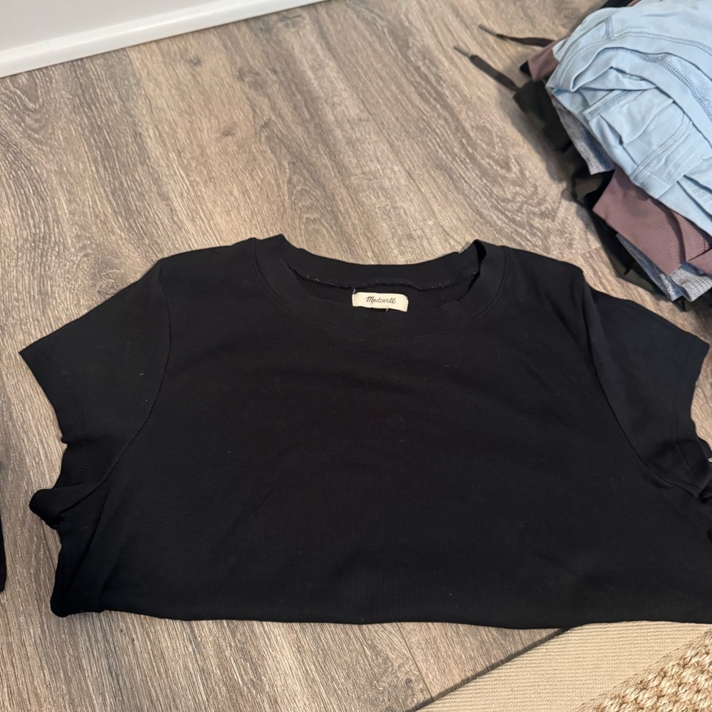 Madewell black ribbed tshirt
